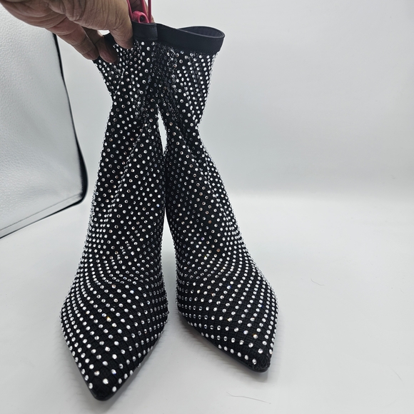 Chic Black Studded Women's Heels - Picture 3 of 8